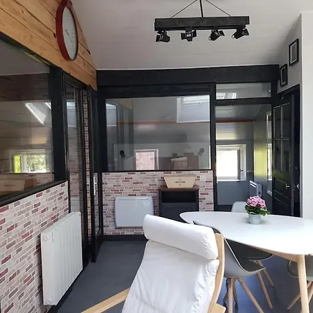 Petite Maison Type Loft En Plein Bourg D'Ambazac Exterior foto