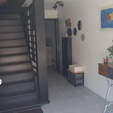 Petite Maison Type Loft En Plein Bourg D'Ambazac Exterior foto